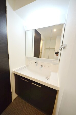 セレニティー神田の物件内観写真